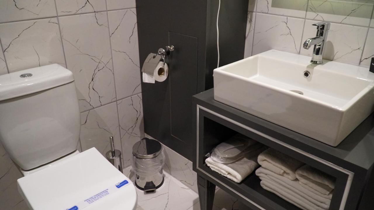 Bloom Suite Hotel Halic Bagian luar foto