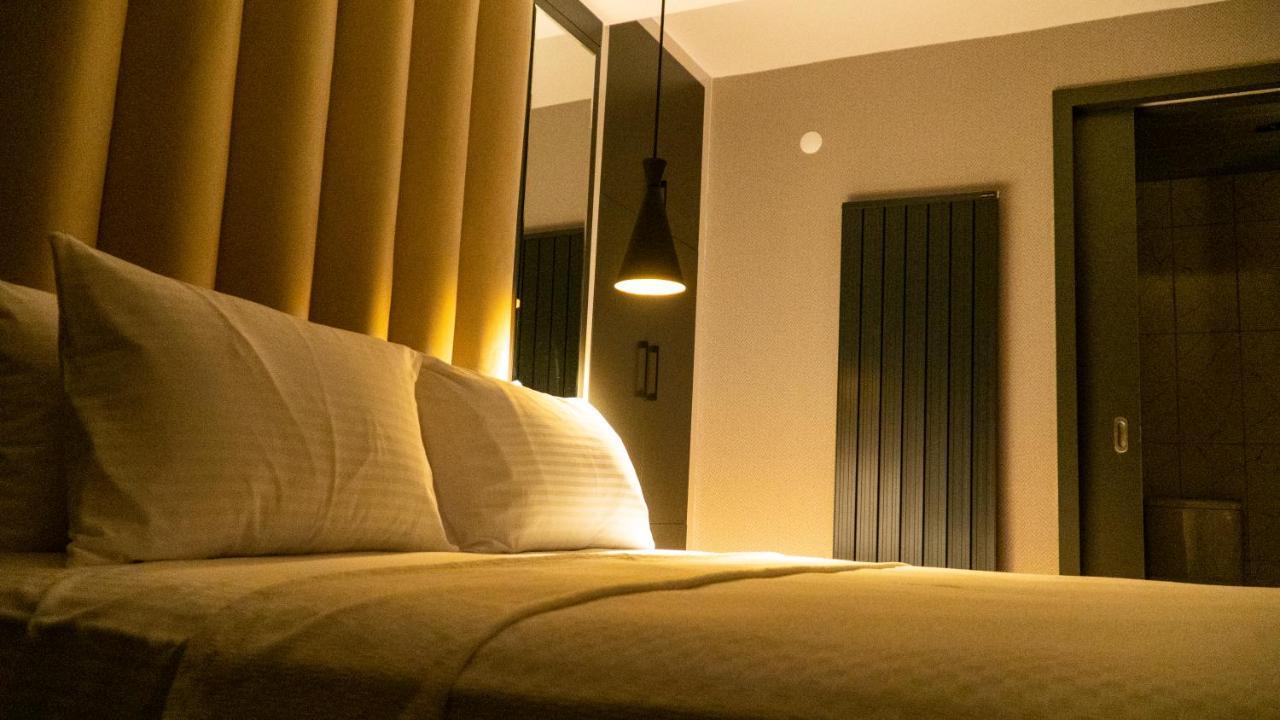 Bloom Suite Hotel Halic Bagian luar foto