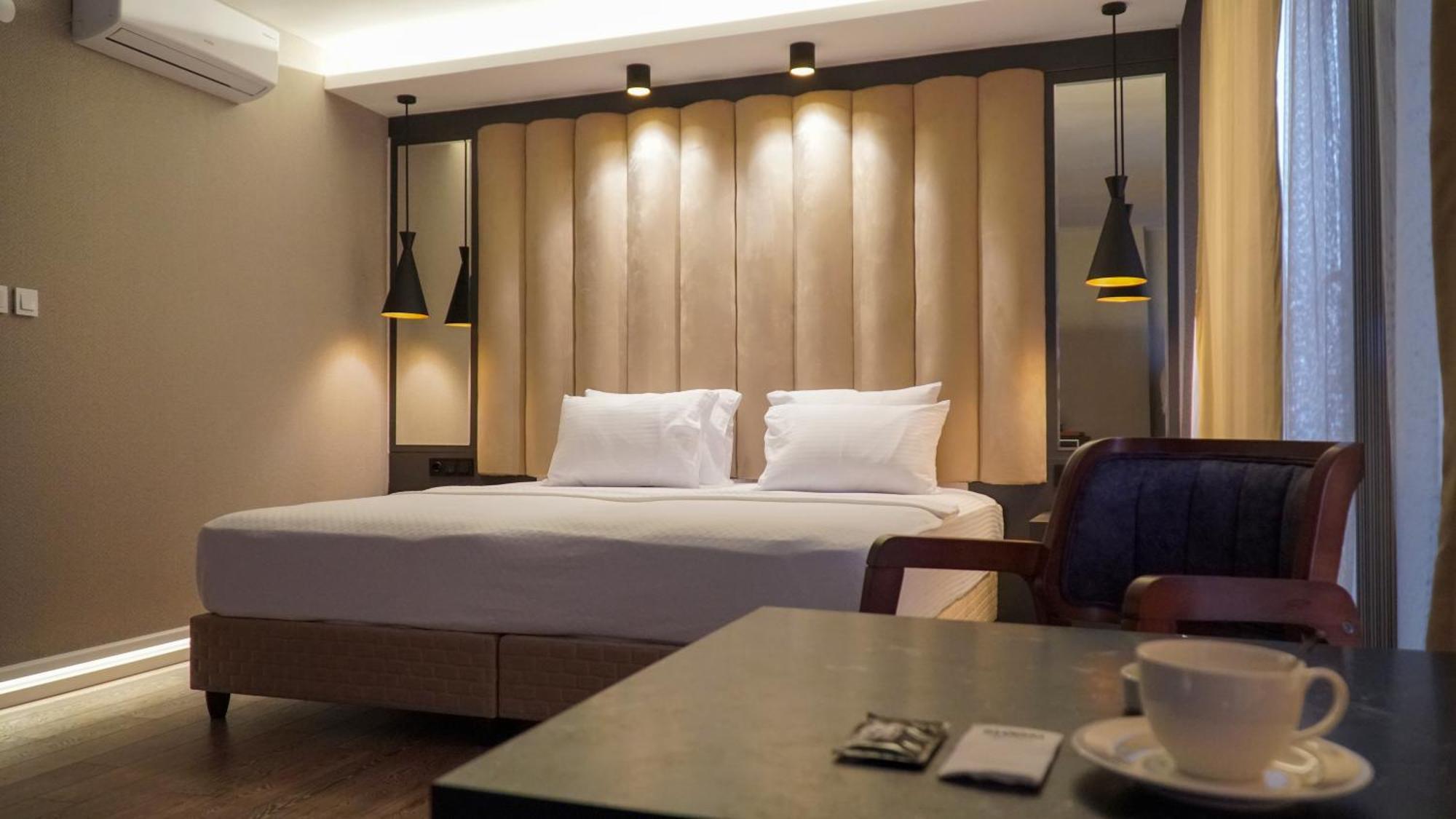 Bloom Suite Hotel Halic Bagian luar foto