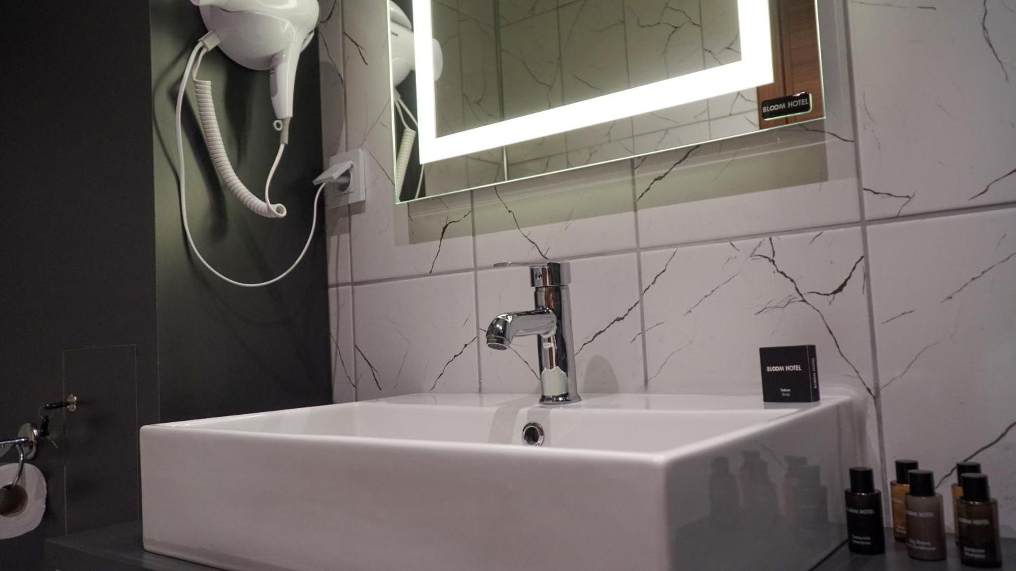 Bloom Suite Hotel Halic Bagian luar foto