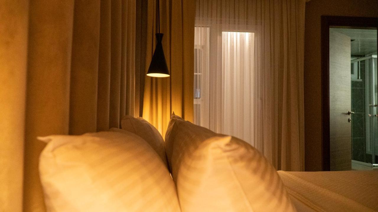 Bloom Suite Hotel Halic Bagian luar foto